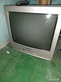 Vând TV CRT, Panasonic, cu telecomandă