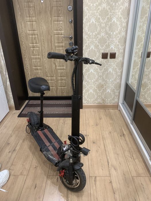 Электросамокат Gt m4