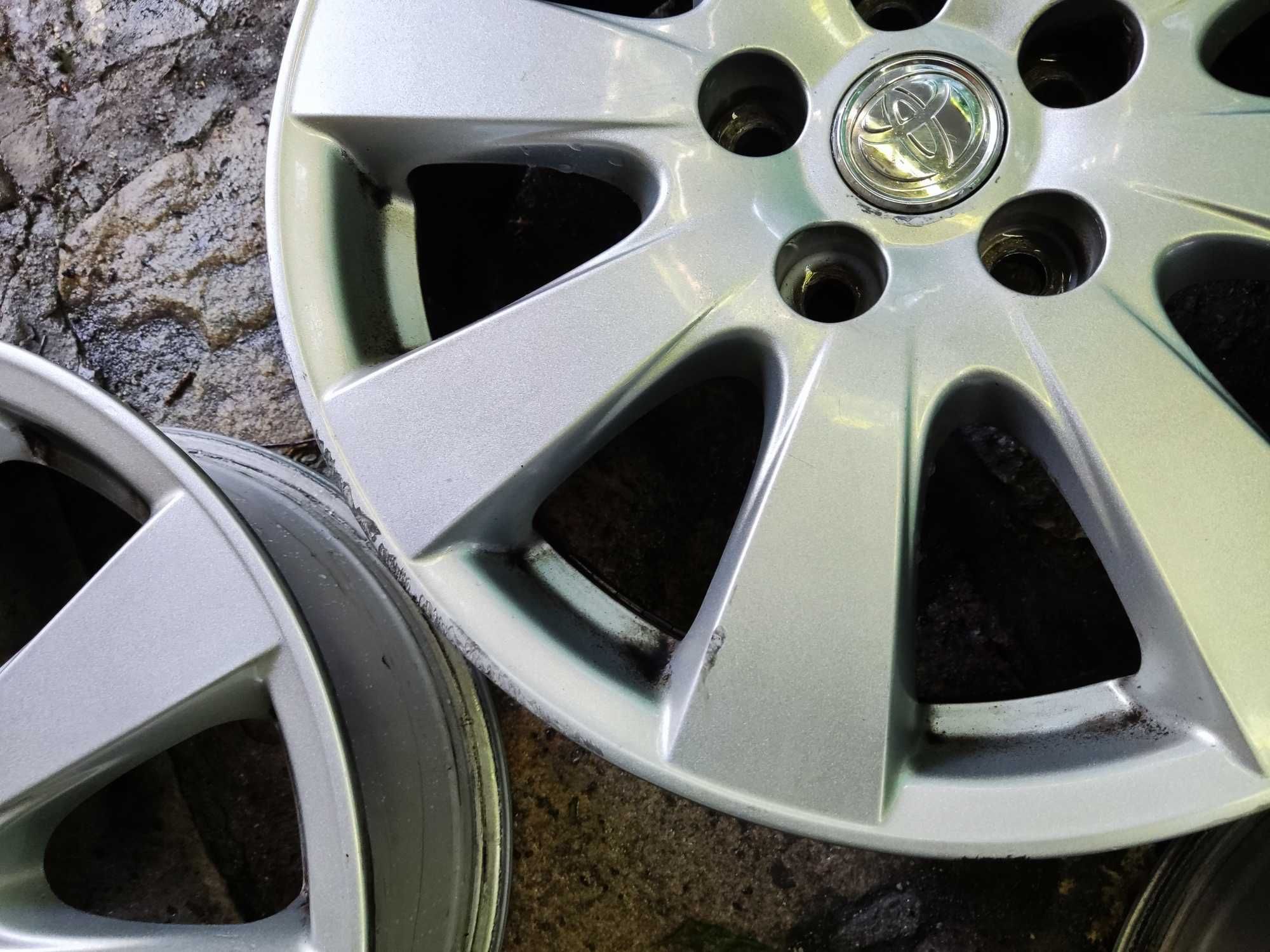 Тойота 17 цола оригинални лети джанти - 5x114,3 Toyota ET45