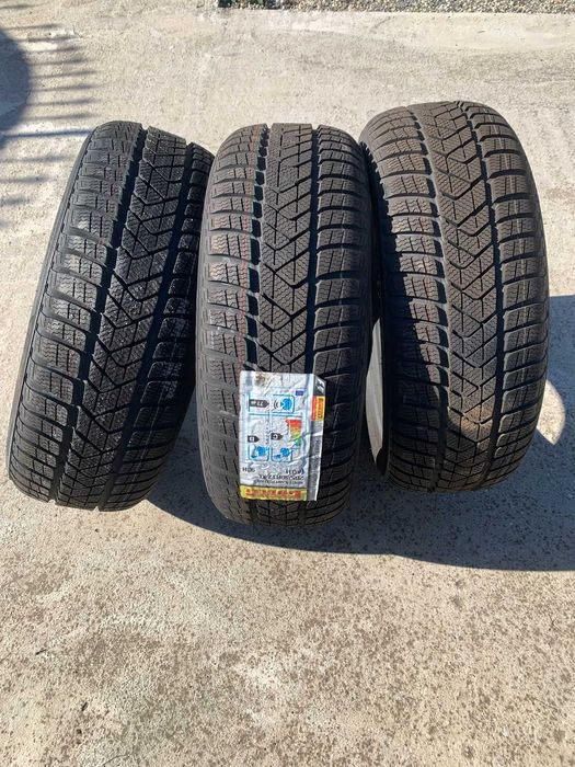 Vând anvelope noi Pirelli