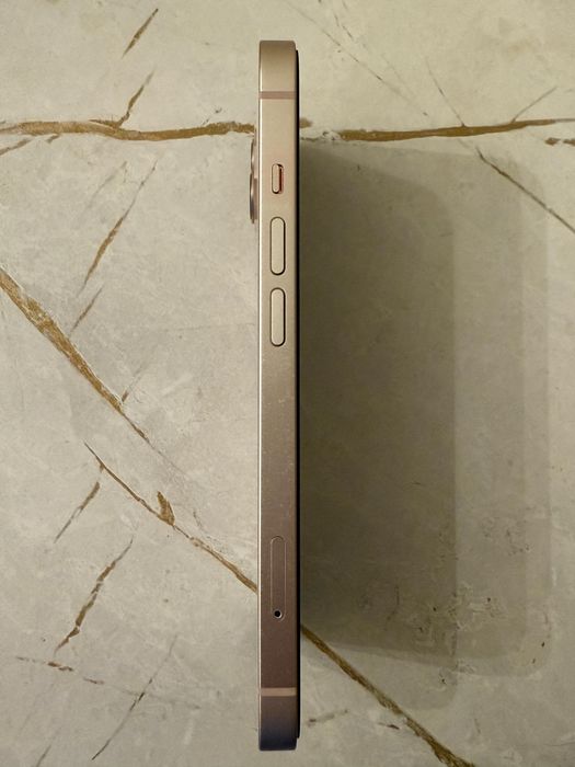 Iphone 13 в отличном состояний