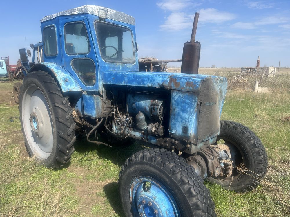 Продам трактор т-40