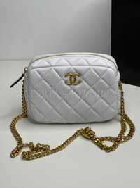 Geanta Chanel Camera Case White Leather