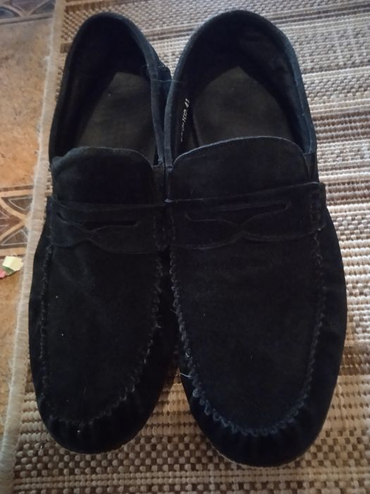 Продам ботинки мужские