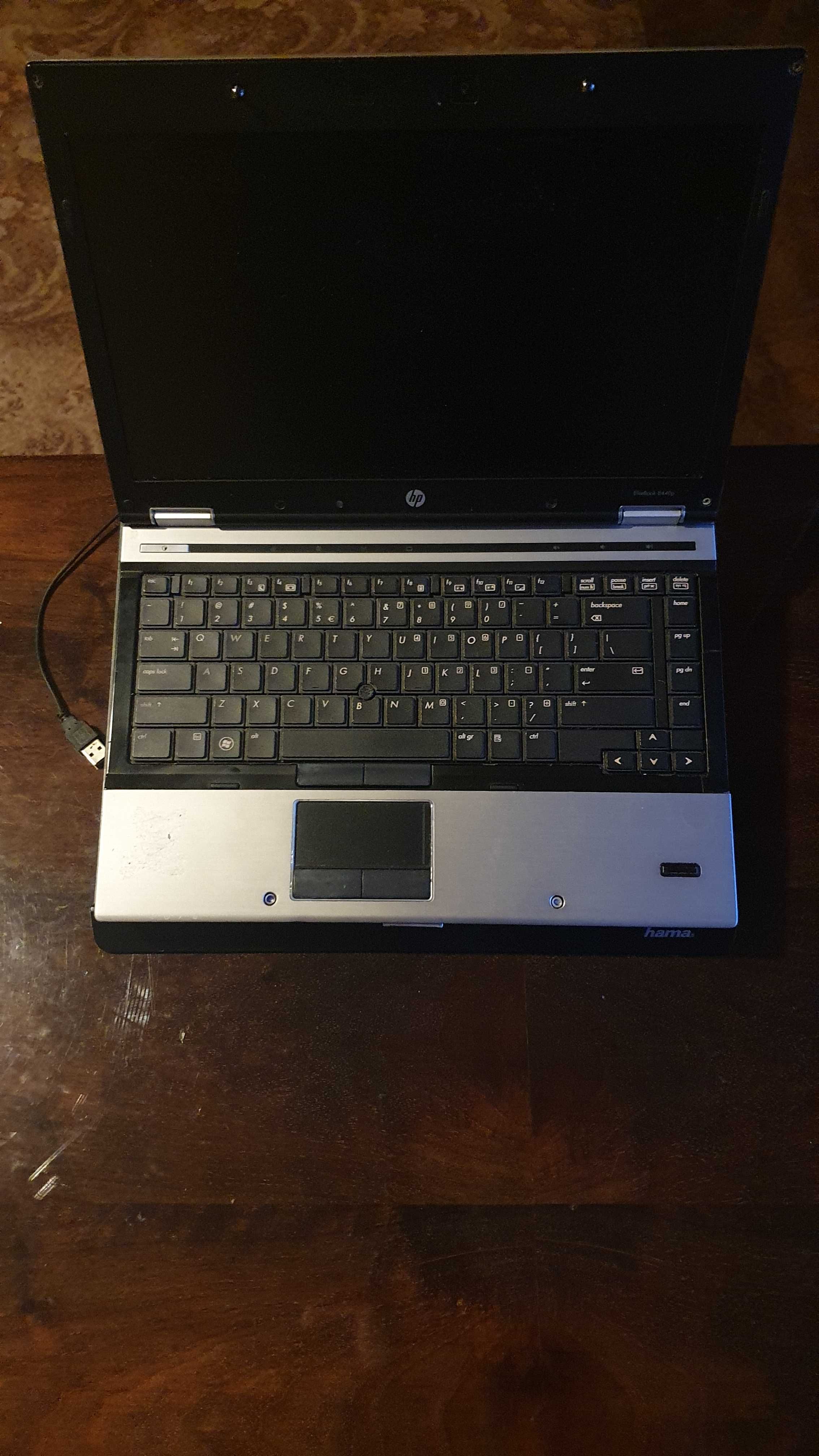 HP Elitebook 8440p i5 M520 2.40 GHz, 4GB RAM, fara stocare + cooler