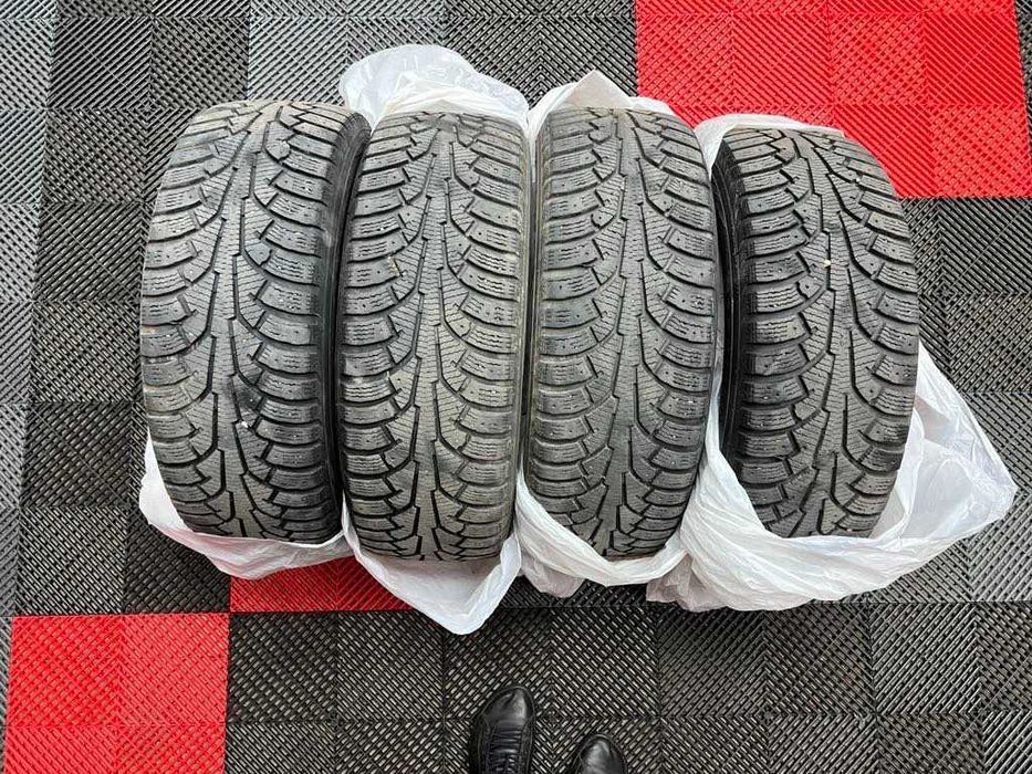 NOKIAN Nordman 5, 215 60 16, Dot 2017,