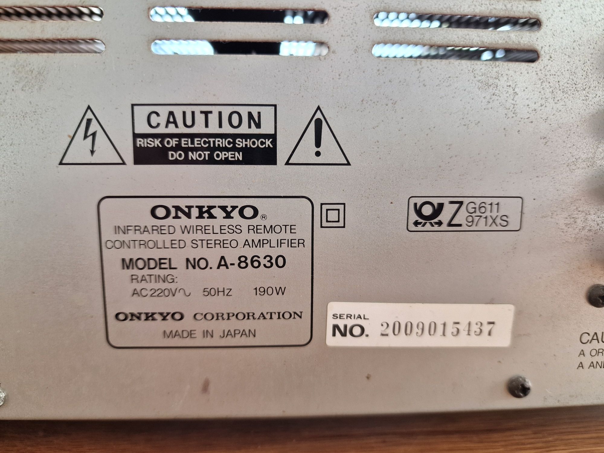2 бр Усилватели Onkyo A8630 и Technics SA- EX 120