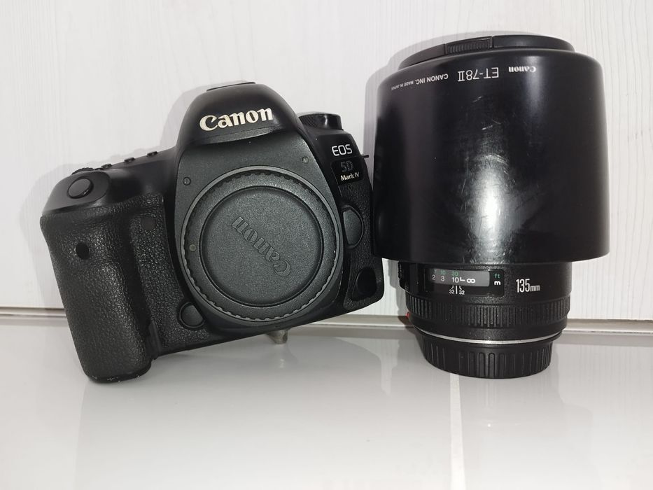 Canon EOS 5D Mark  IV и Canon EF 135mm f/2L