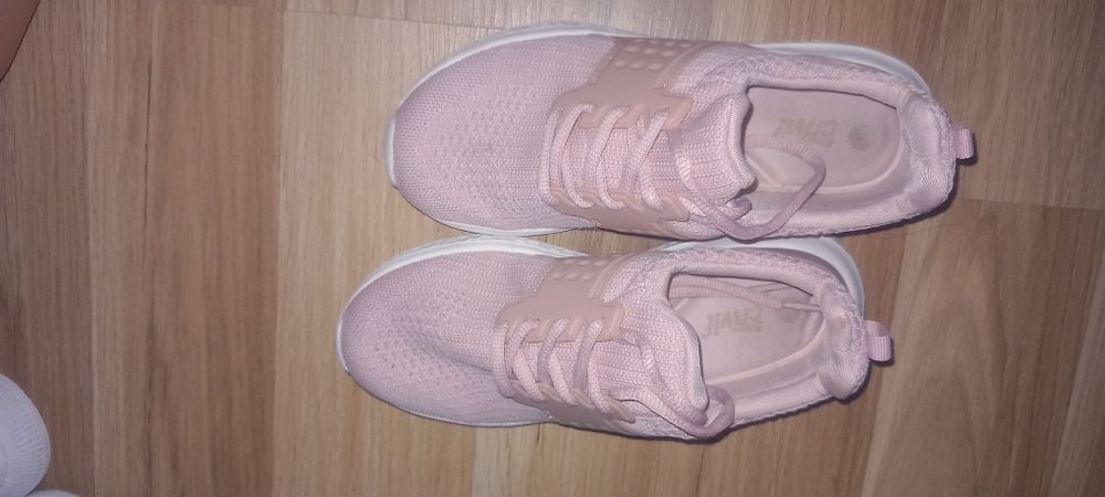 Детски маратонки 32,33,34