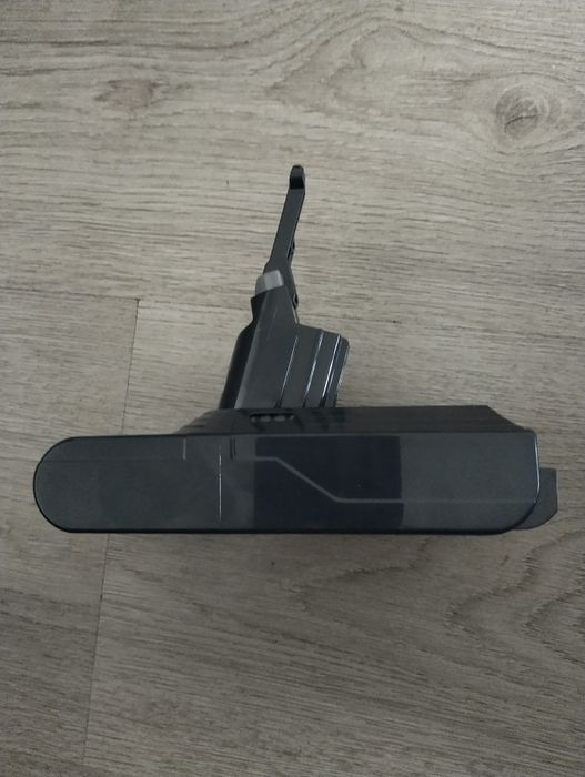 Акумулаторна батерия за прахосмукачка Dyson V8 SV10 21.6V 6000mAh