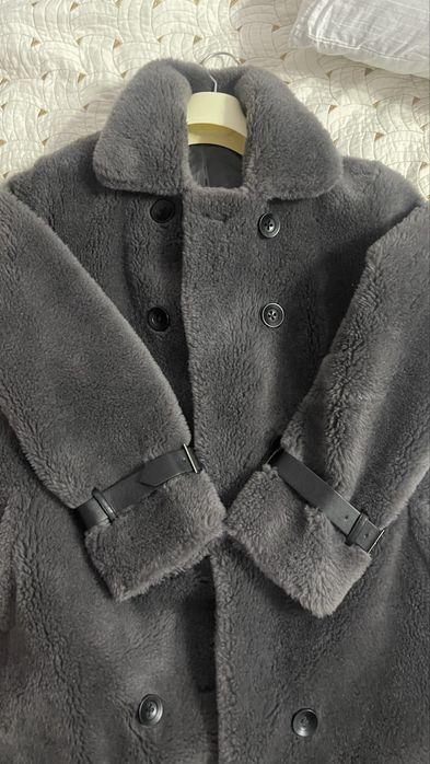 Продам серую шубу из овчины