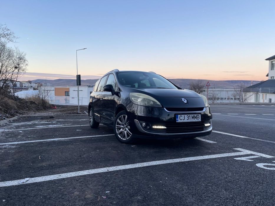 Renault Grand Scenic 3, 7 locuri an 2012