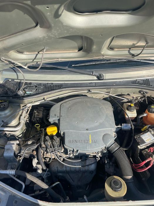 Vând Dacia Logan 1.4+gpl
