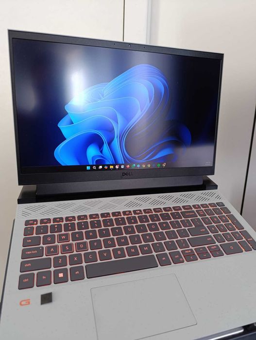 Dell G15 5525 Gaming Laptop – Като нов
