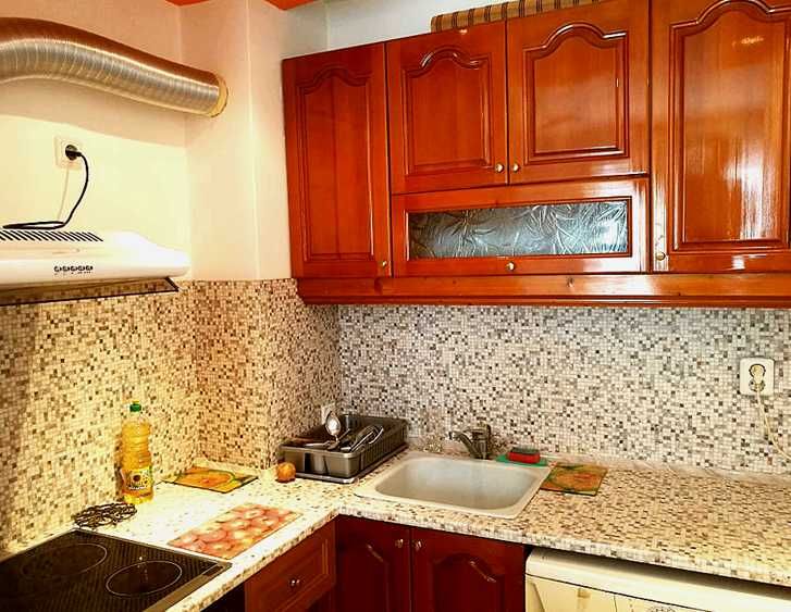 Дава се под наем Едностаен апартамент в Бургас, Възраждане - 45 кв.м за 204 € - Снимка #1