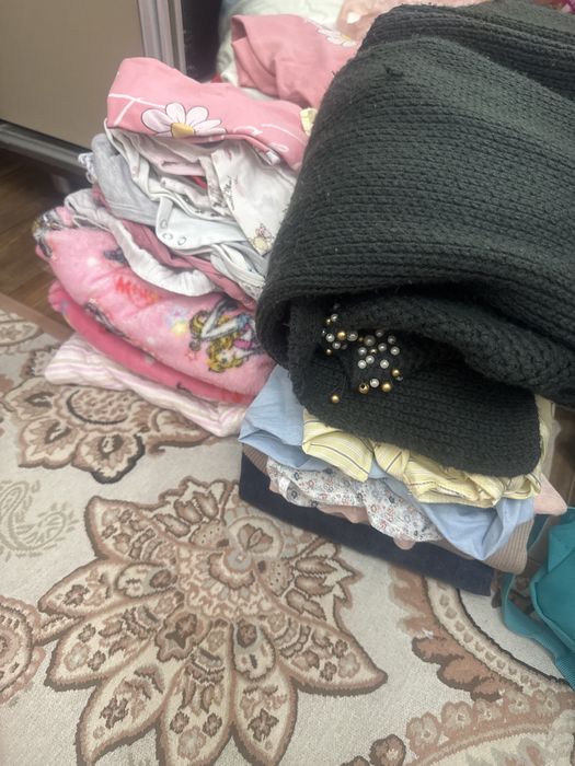 Отдам бесплатно детские вещи и одежда 42 размера