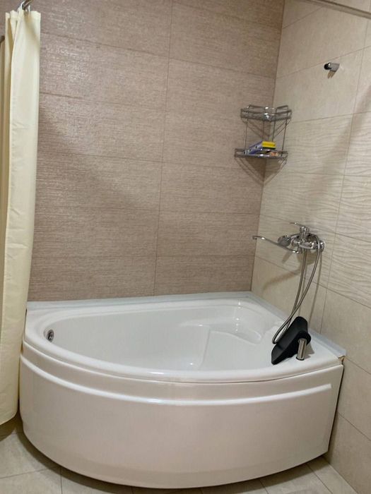 Продается 3/5/9 квартира на ул Тараса Шевченко, Мирабадский район