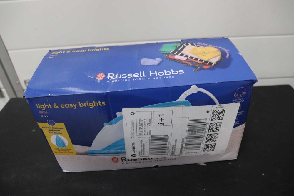 Парна ютия Russell Hobbs Light & Easy Brights, парен, 2400W, ПРОМОЦИЯ!