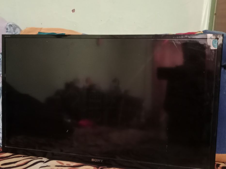 Продам телевизор. Рабочий