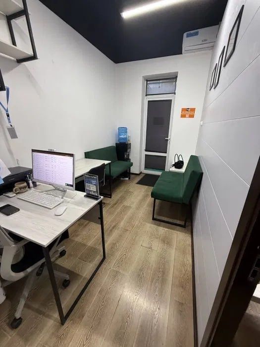 Шайхонтохур ор дружба народов 50м² 1этаж 2комнаты 2линия  есть депозит