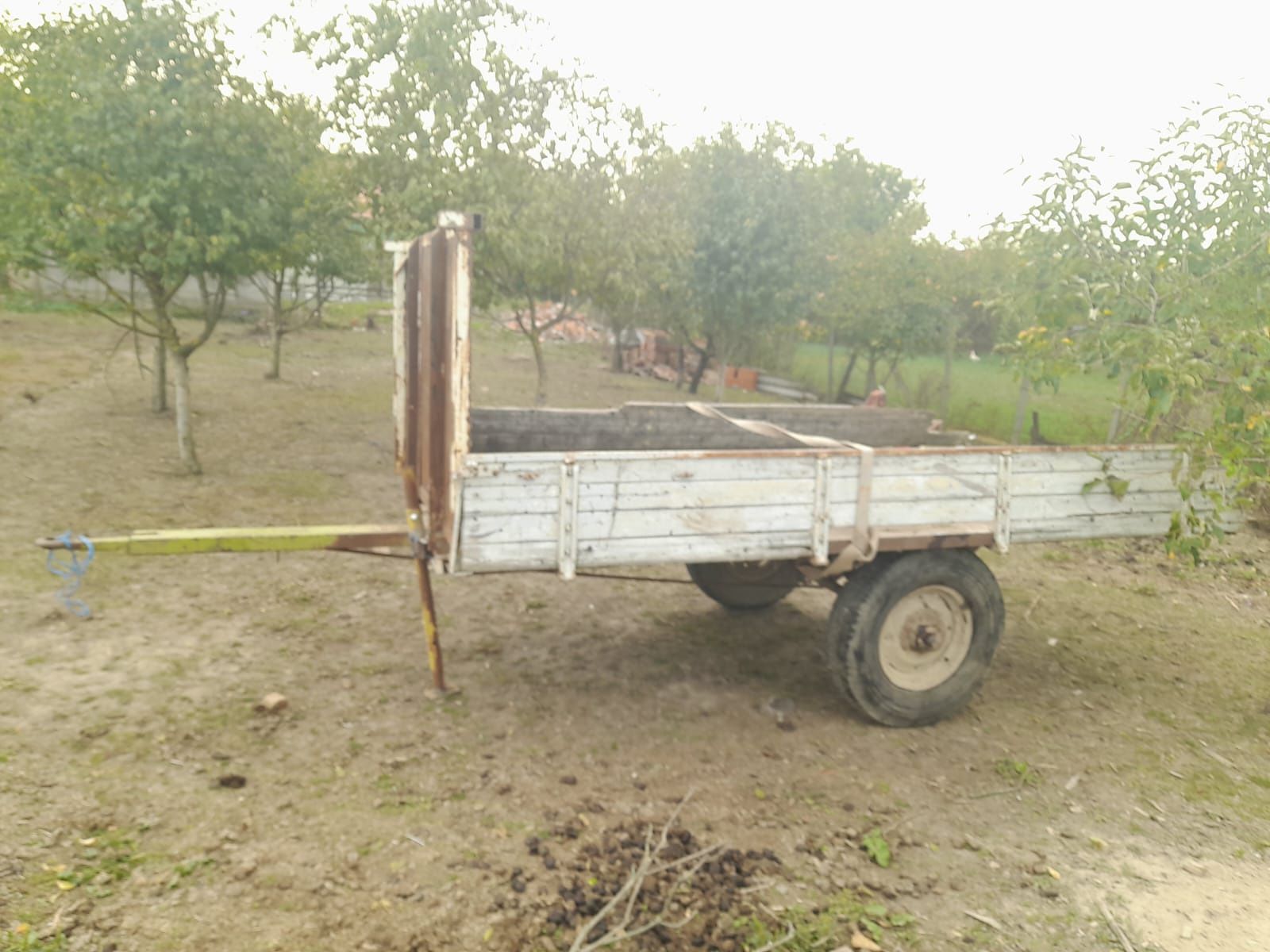 Vand schimb remorca  dupa tractor tractoras