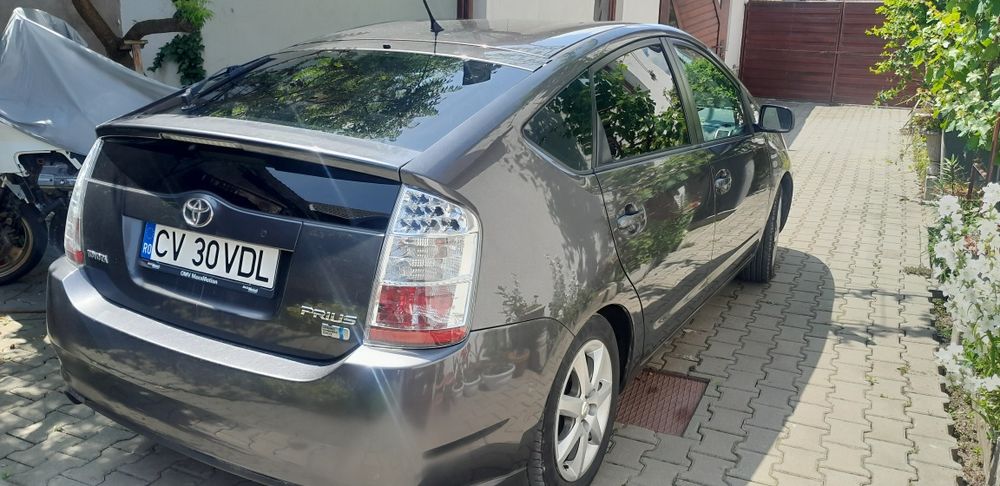 PRIUS 2 anul 2009
