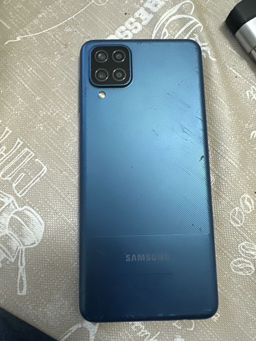 sam a12 ,64gb ,4 gb ram