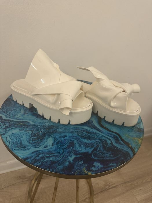 Numero Ventuno x Kartell 38