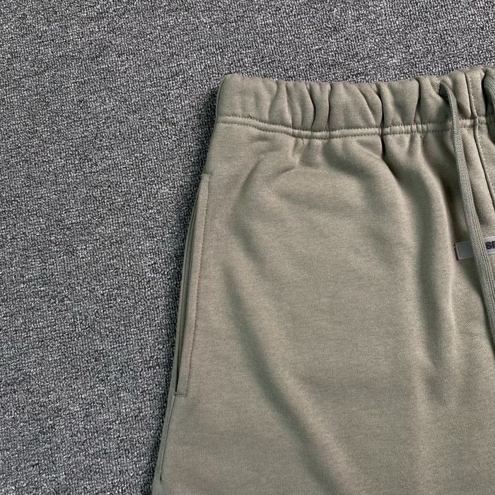 Pantaloni scurți / shorts Essentials Fear of God stoc: S/M/L/XL