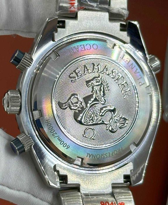 Кварцов мъжки часовник OMEGA Seamaster Planet Ocean Chronograph