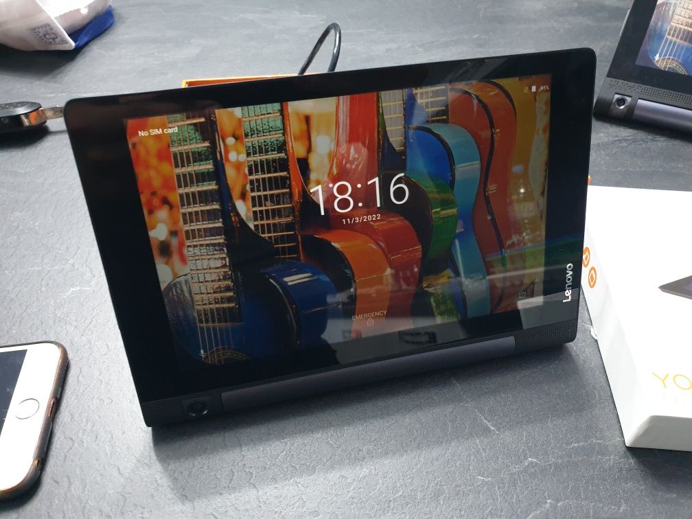 Таблет Lenovo Yoga Tab3 8 с проблем