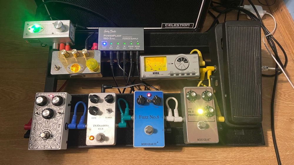 Blackstar HT-DUAL, китарни педали, мини усилвател Mojo Gear, SviSound