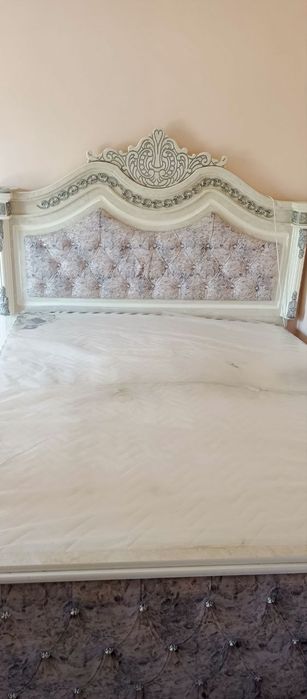 Spalni srochna sotiladi