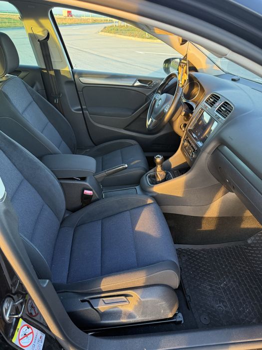 Volkswagen Golf VI - 2011