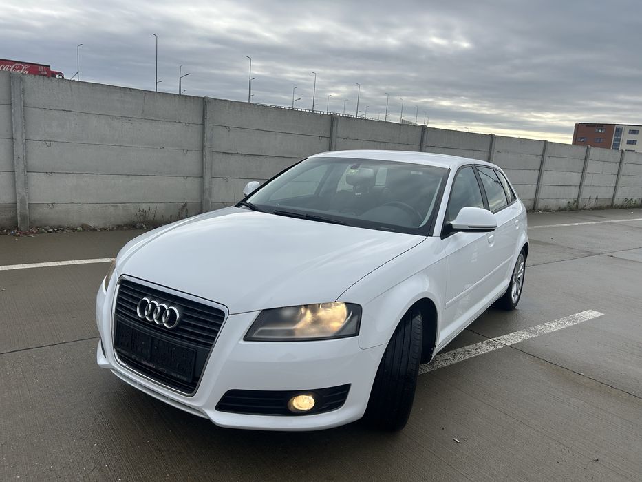 Audi a3 1.6 tdi 105 cp, an fabr 2010, euro5, interior s-line