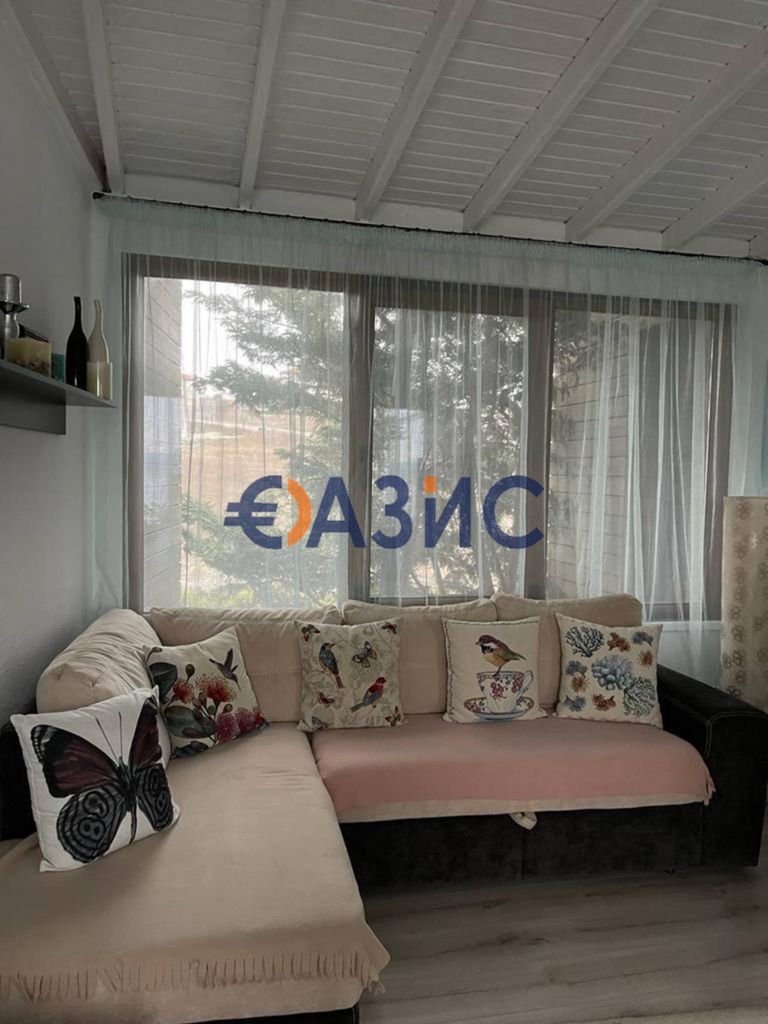 Продава се Къща в Бяла - 177 кв.м за 1187 €/кв.м - Снимка #12