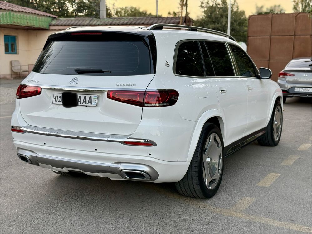 Mercedes Benz GLS