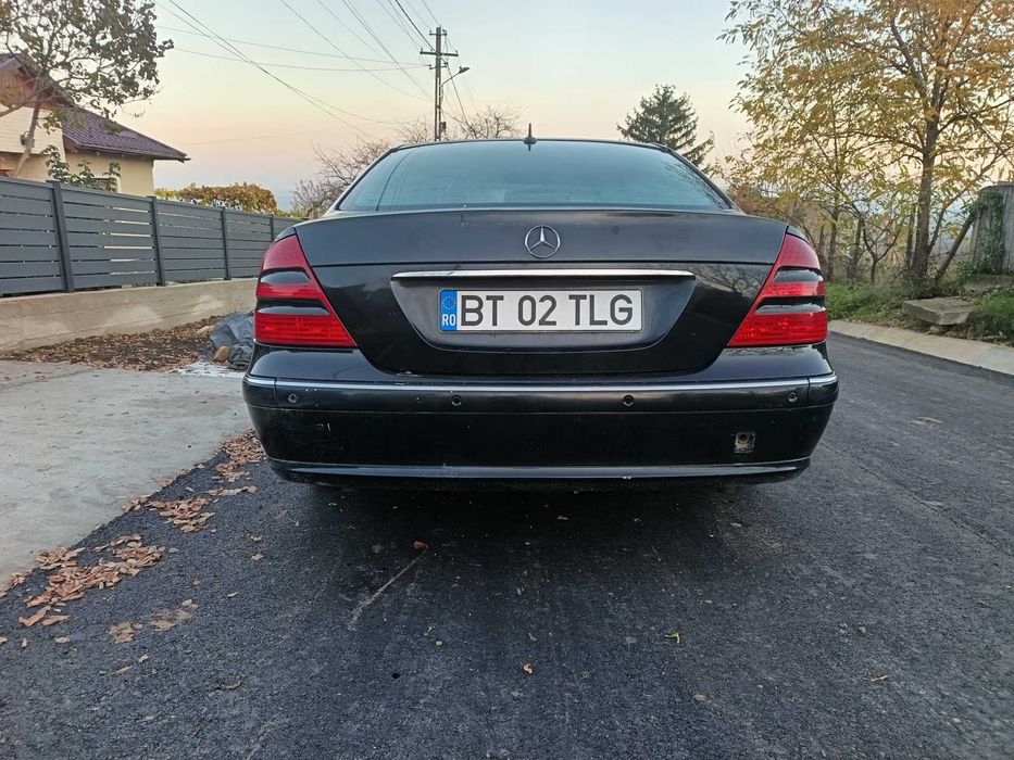 Mercedes E class w211