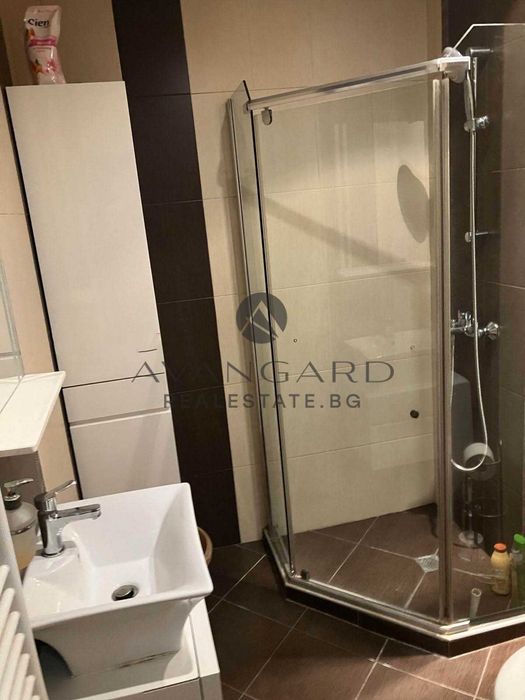 Продава се Двустаен апартамент в Пловдив, Кършияка - 65 кв.м за 1884 €/кв.м - Снимка #10