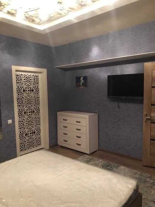 Сдам евро квартиру на Цум космонавт