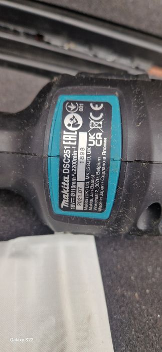 Makita masina de taiat fier pe acumulatori