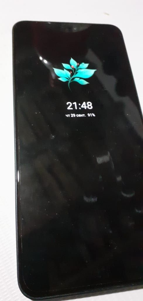 Смартфон Vivo23 5G смартфонн 5g.асыгыс сатамын  2 ай болды алынганына