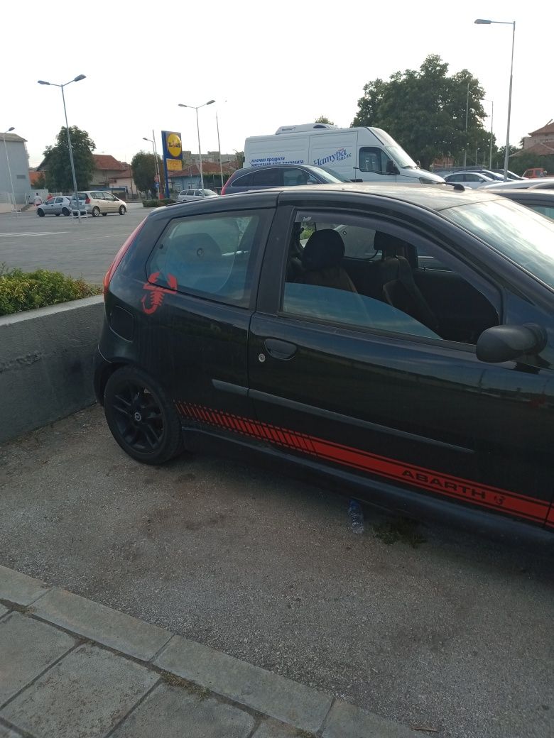 Fiat Punto Sporting 1.2 kub,  80кс ,6skorosti,Gaz Benzin...