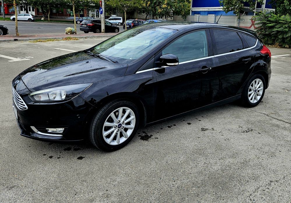 Ford Focus 2018 Consum mic