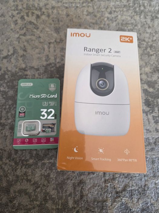 WiFi камера + карта на 32GB