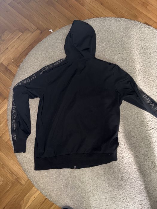 Суичер луда.