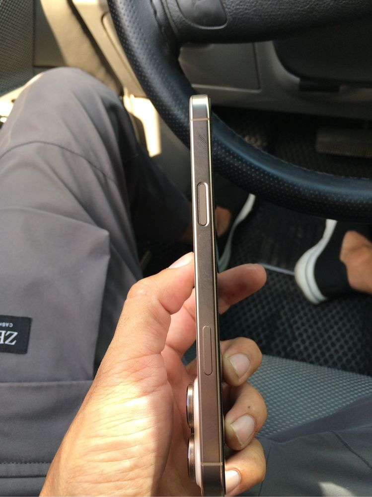 Iphone 16pro max desert
