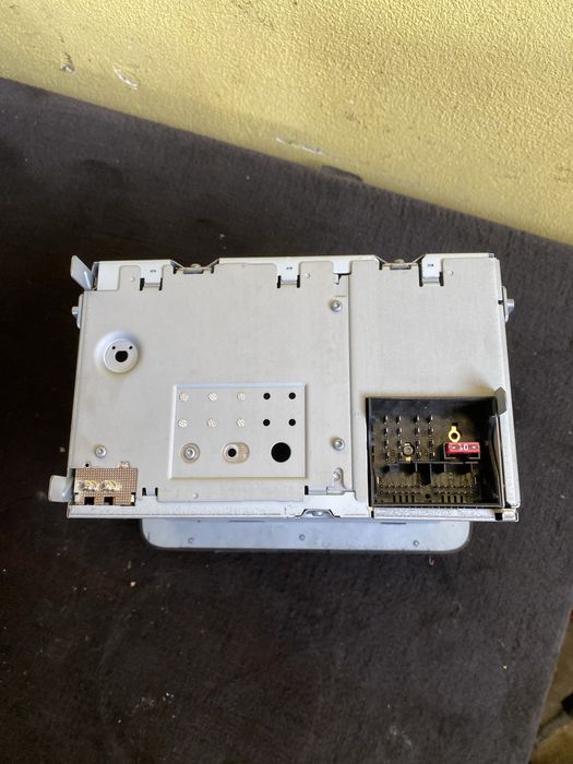 Radio CD Vw Scirocco EOS Pret 300 lei