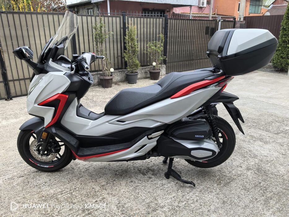 Vand Honda Forza 350