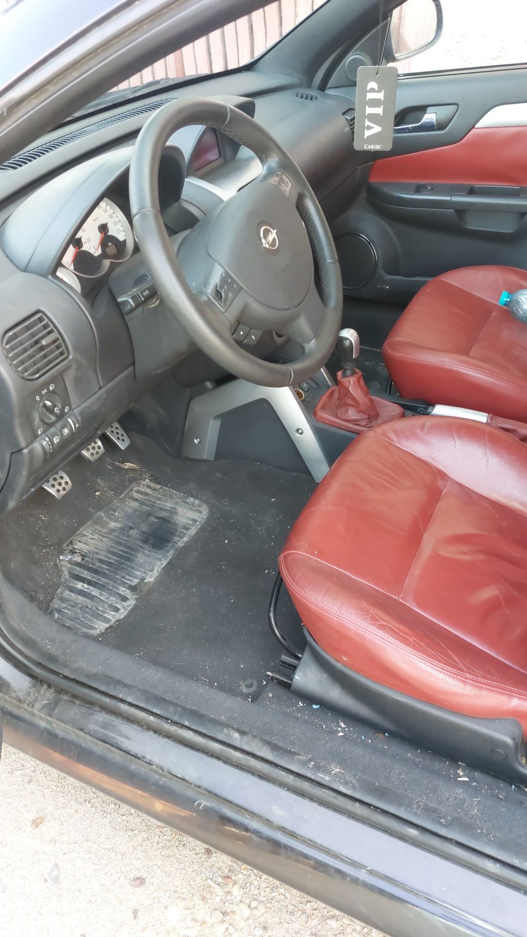 Opel Tigra Cabrio 1.4 piese an 2008